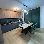 Luxury * Pozsony